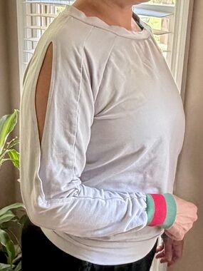Six Fifty Women’s Gray Crewneck Sweater with Red & Green Cuff Stripes. Size:Smal